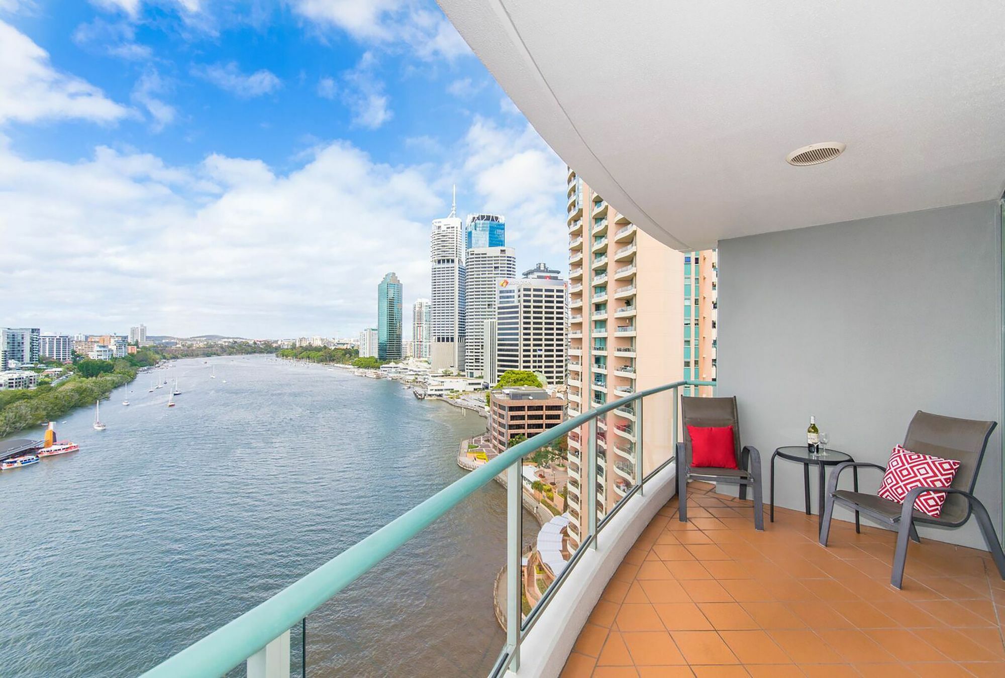 River View Suites In The Heart Of Брисбен Экстерьер фото