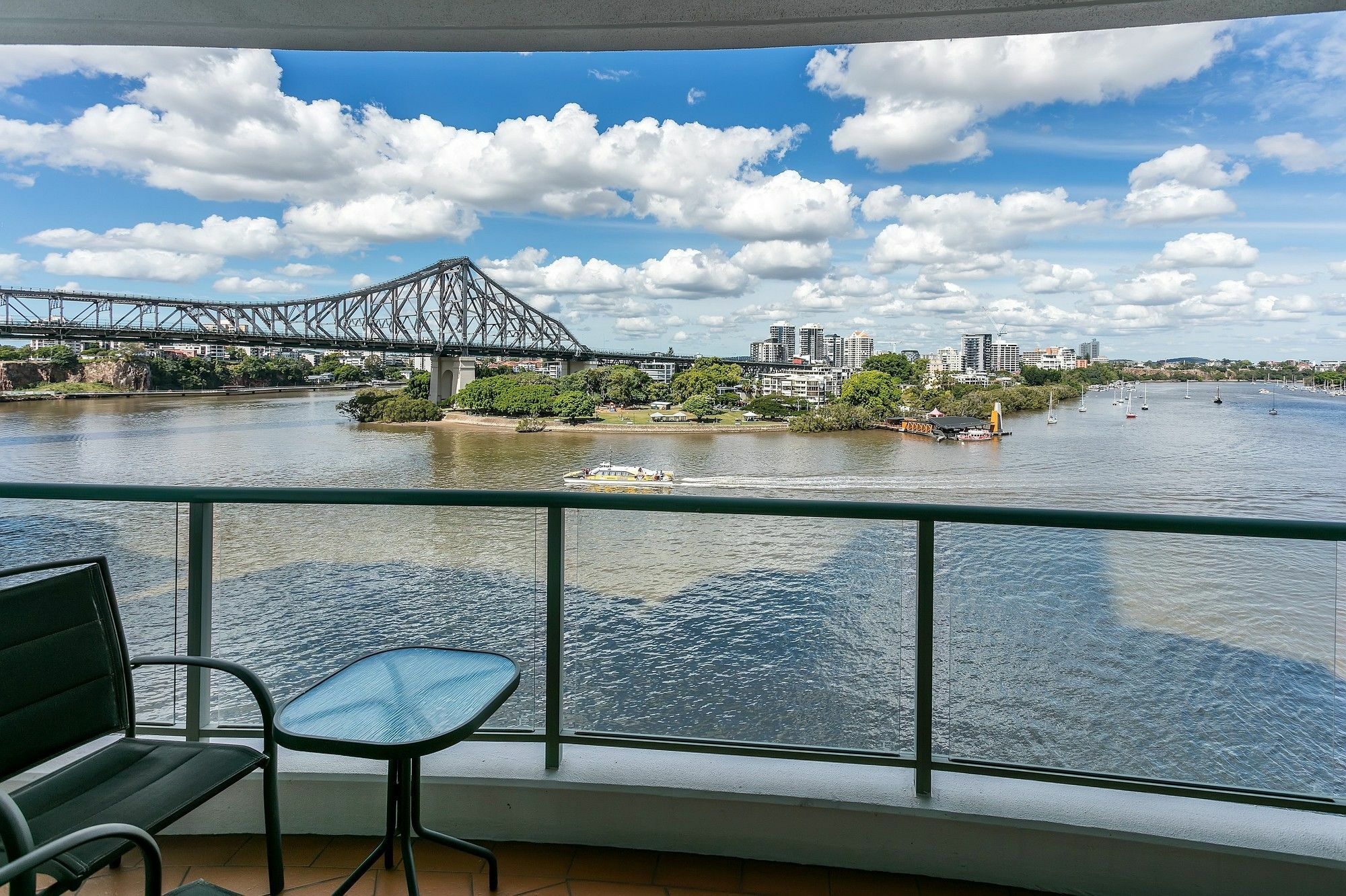 River View Suites In The Heart Of Брисбен Экстерьер фото